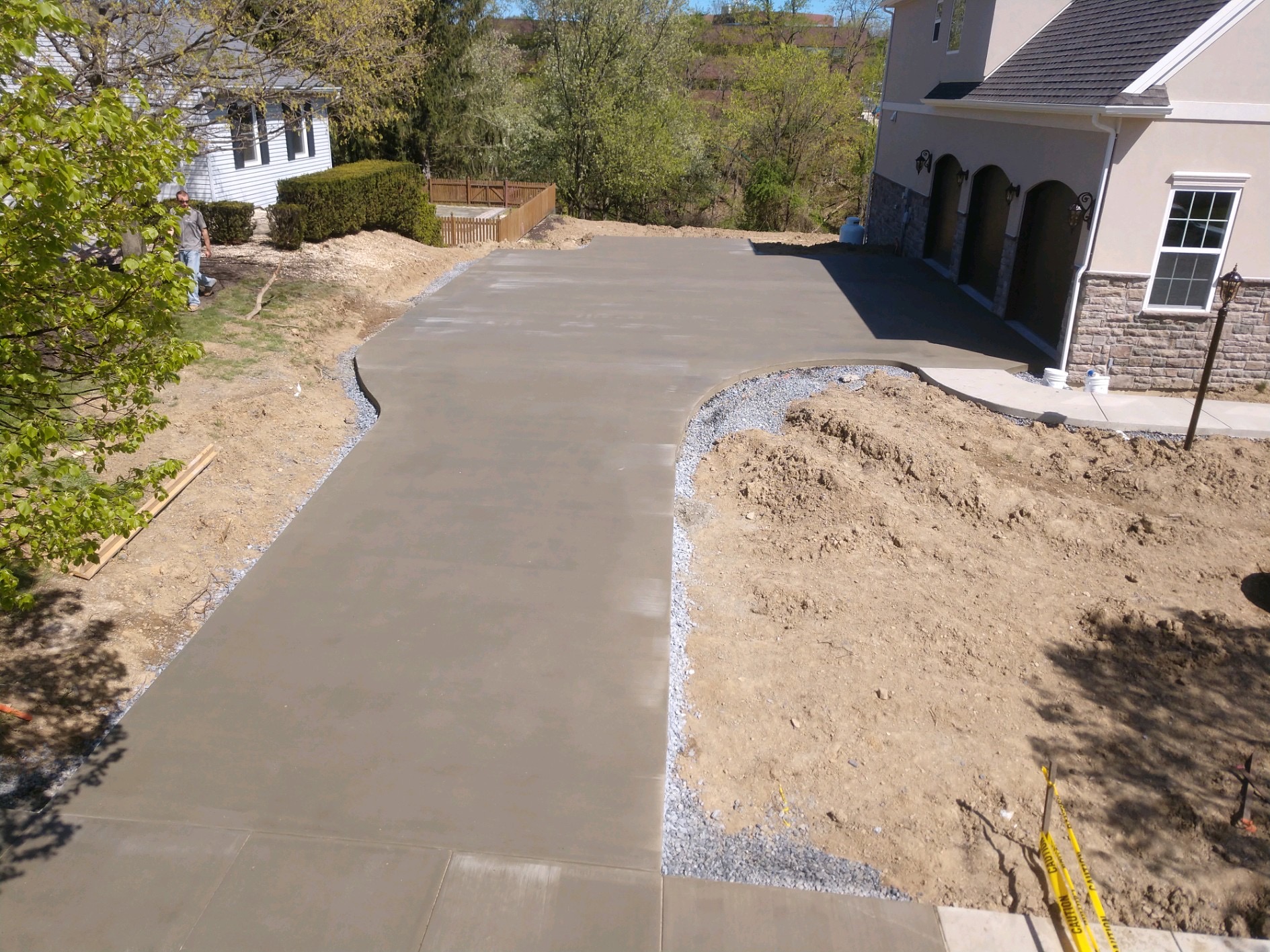 Curved concrete driveway